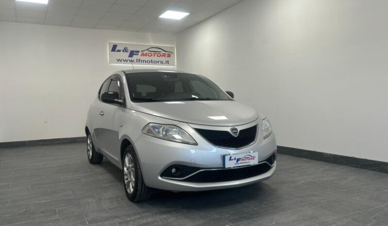 LANCIA Ypsilon 1.2 Gold BENZ/GPL E6 pieno