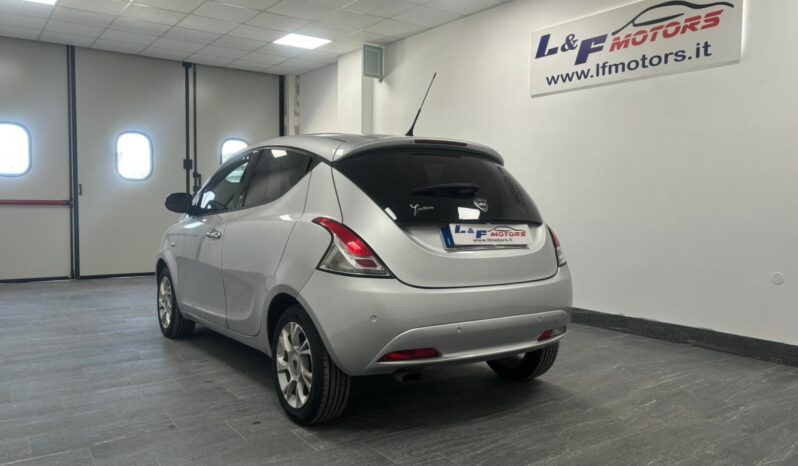 LANCIA Ypsilon 1.2 Gold BENZ/GPL E6 pieno