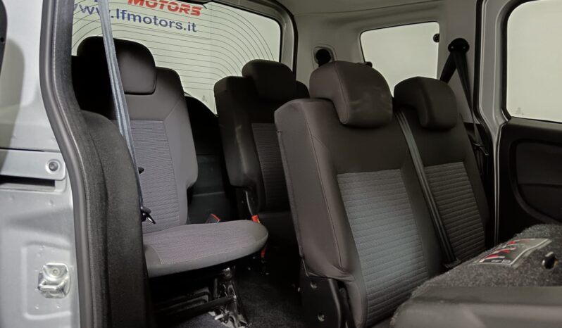 Fiat Doblo Doblò 1.6 MJT 16V 120CV Lounge 7 POSTI pieno