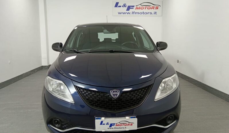 Lancia Ypsilon 1.2 69 CV 5 porte GPL Ecochic Gold pieno